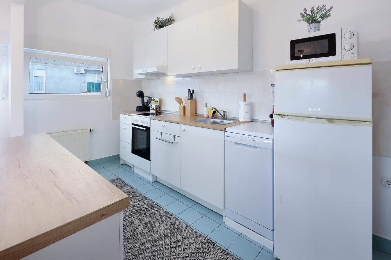 Apartment Leon - Sea View Rijeka Zewnętrze zdjęcie