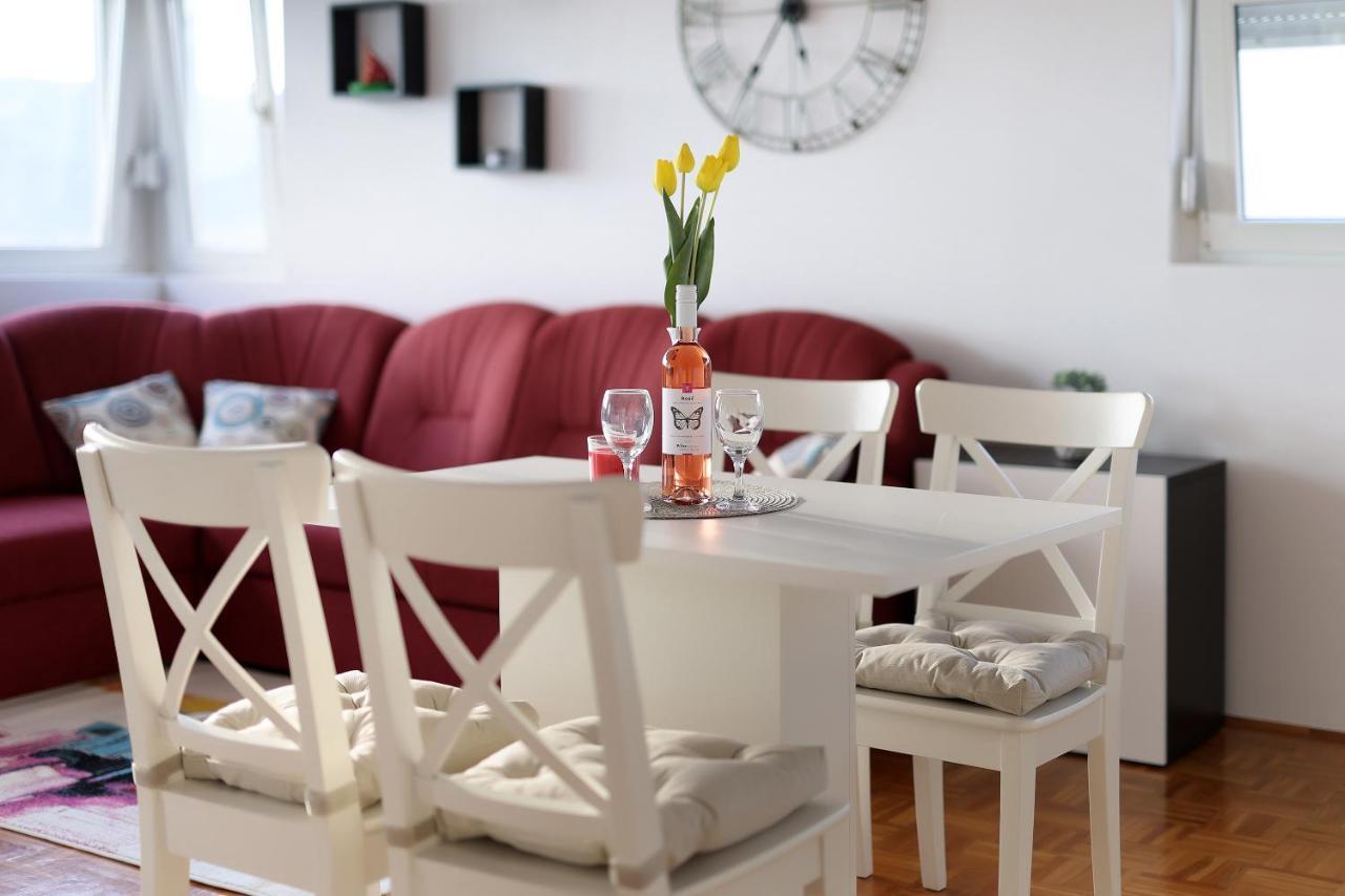 Apartment Leon - Sea View Rijeka Zewnętrze zdjęcie